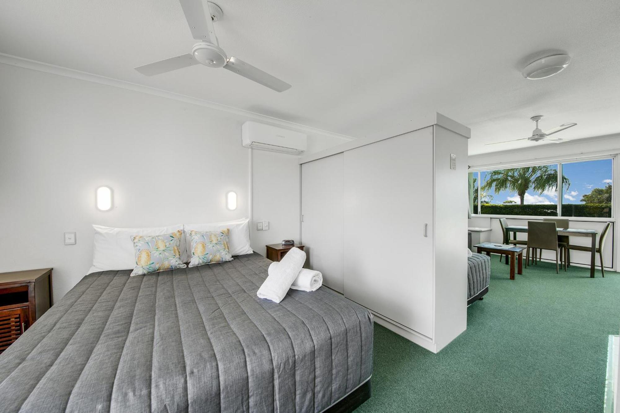 Reef Adventureland Motor Inn 태넘 샌즈 외부 사진