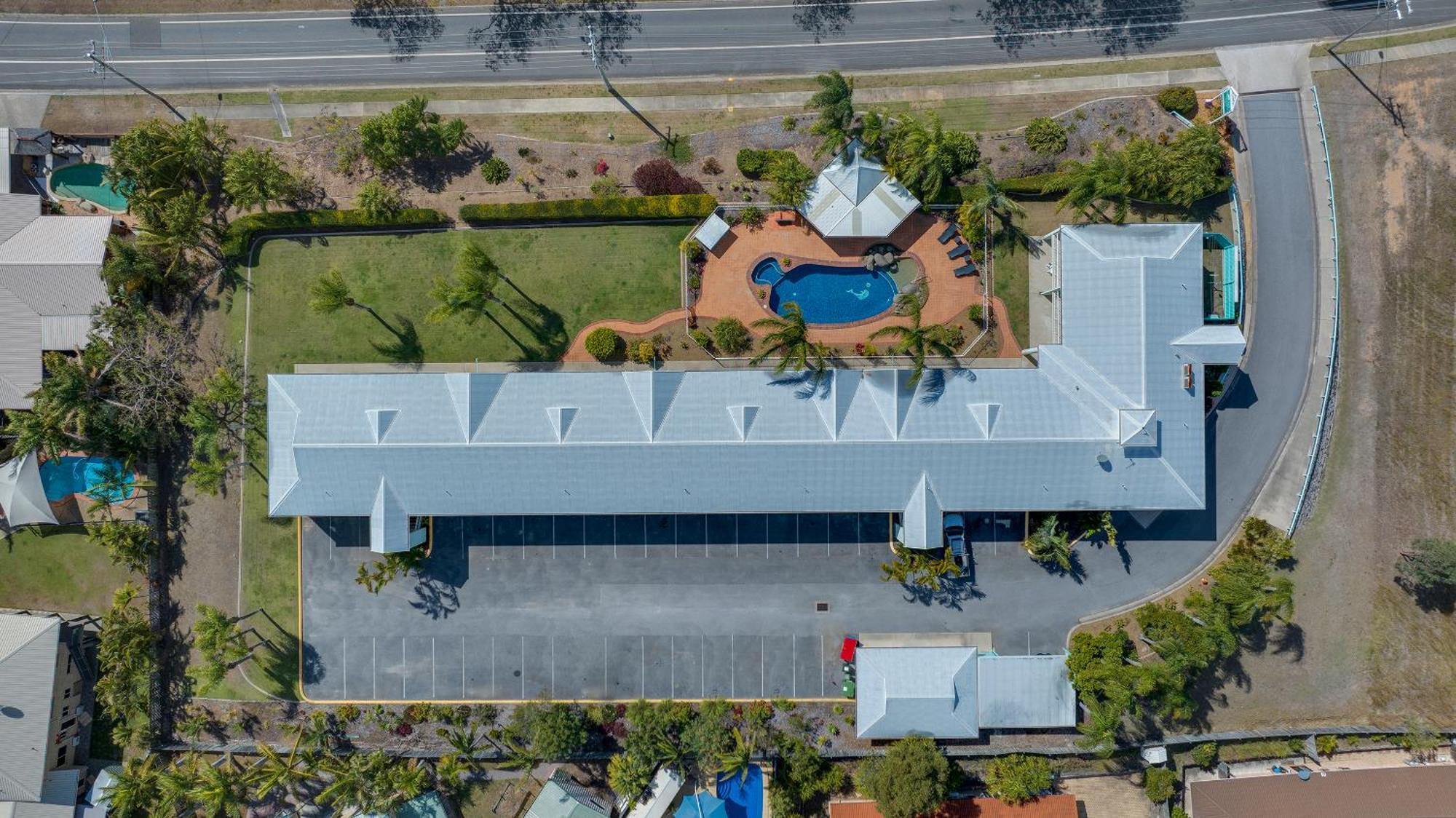 Reef Adventureland Motor Inn 태넘 샌즈 외부 사진